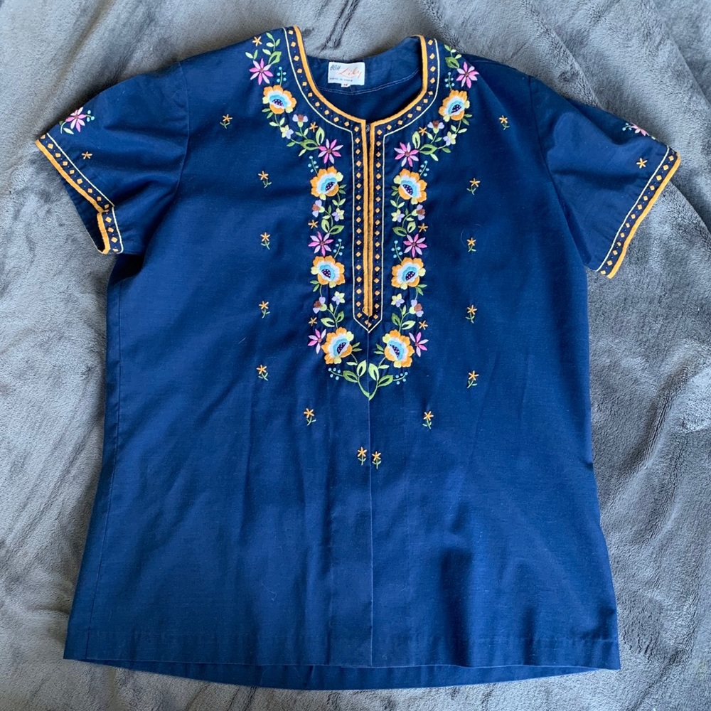 Vintage embroidered shirt